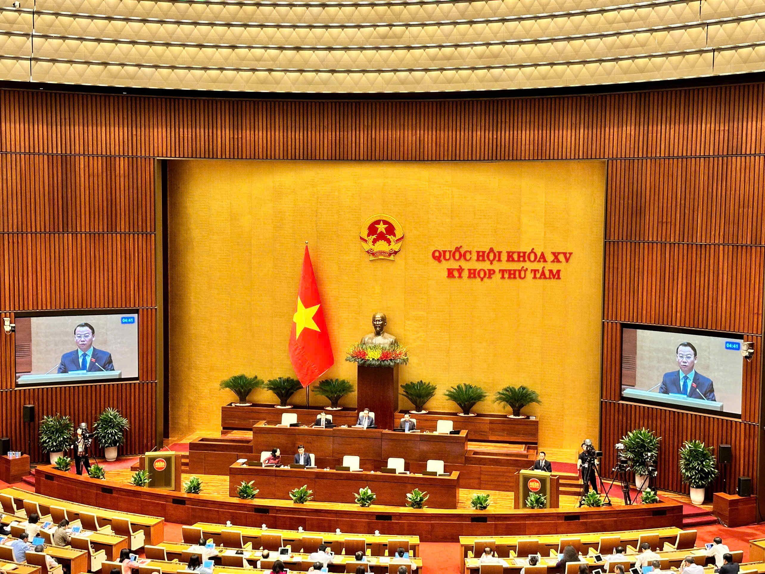 Chính phủ trình Quốc hội dự thảo Nghị quyết về thí điểm thực hiện dự án nhà ở thương mại thông qua thỏa thuận về nhận quyền sử dụng đất hoặc đang có quyền sử dụng đất
