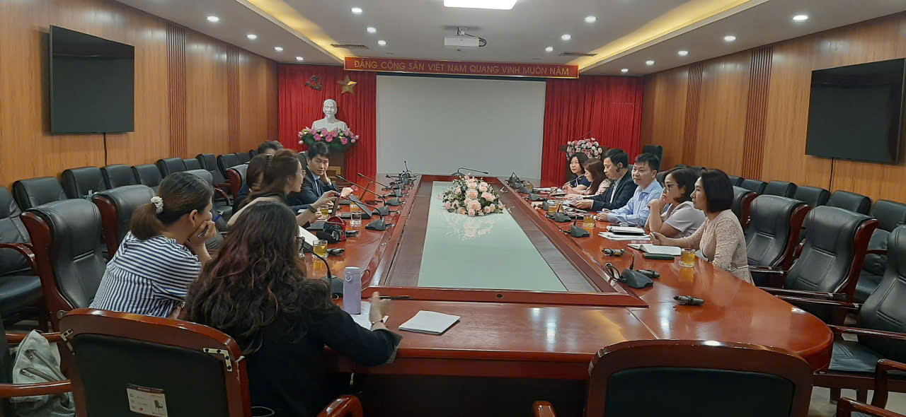 Quỹ Tiền tệ Quốc tế (IMF) quan tâm đến chính sách pháp luật đất đai của Việt Nam